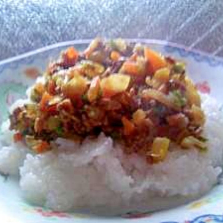 ドライカレー ケンタロウ風 レシピ 作り方 By ぴっぴ39 楽天レシピ